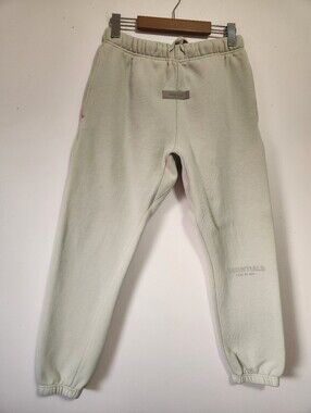 Fear of God ESSENTIALS Fleece Sweatpants Joggers Light Beige Cream Size XS GUC